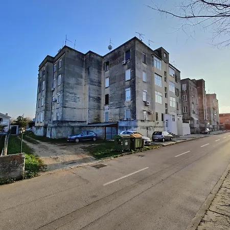 アパート Ms 3br Near Kolovare ザダル