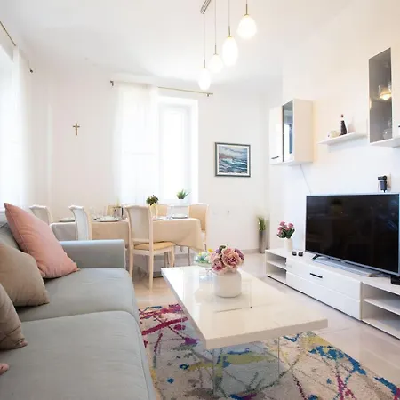 Ms 3br Near Kolovare Apartamento Zadar