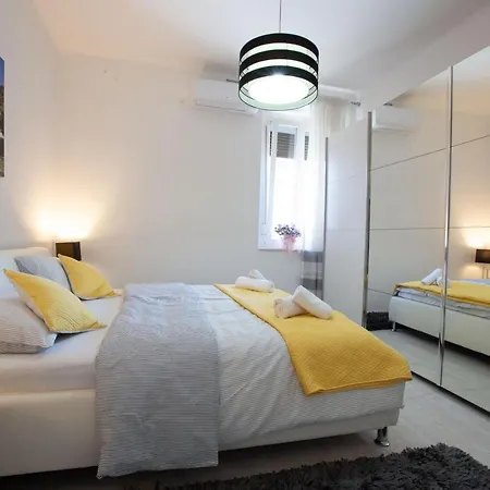 Ms 3br Near Kolovare Апартаменты *