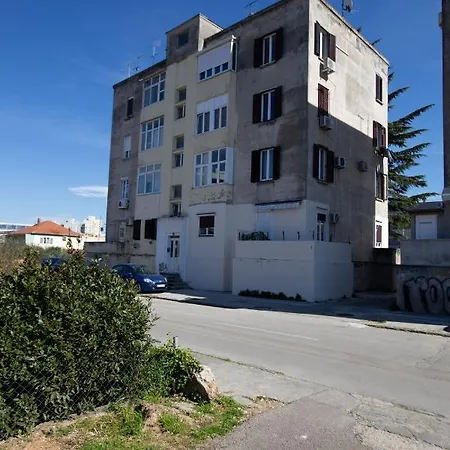 Ms 3br Near Kolovare Zadar