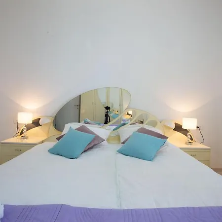 Apartament Ms 3br Near Kolovare Zadar