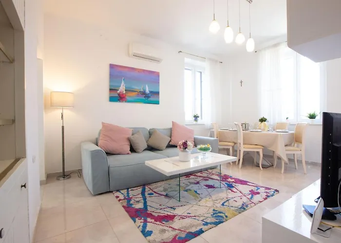 Apartman Ms 3br Near Kolovare